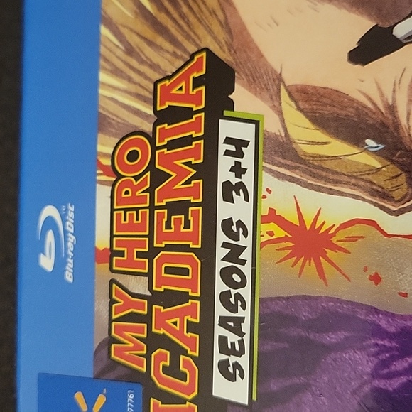 My Hero Academia Seasons 3 & 4 Episodes 39-88 Blu-ray - Picture 3 of 9